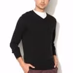 Пуловер с V-образно деколте