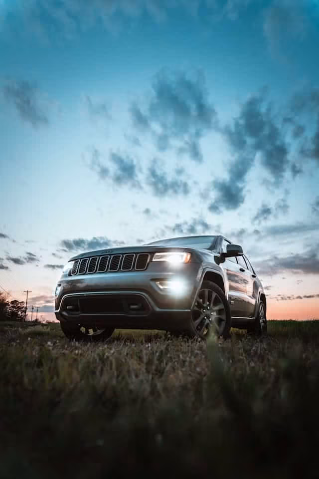 grand cherokee wk2 нива на оборудване